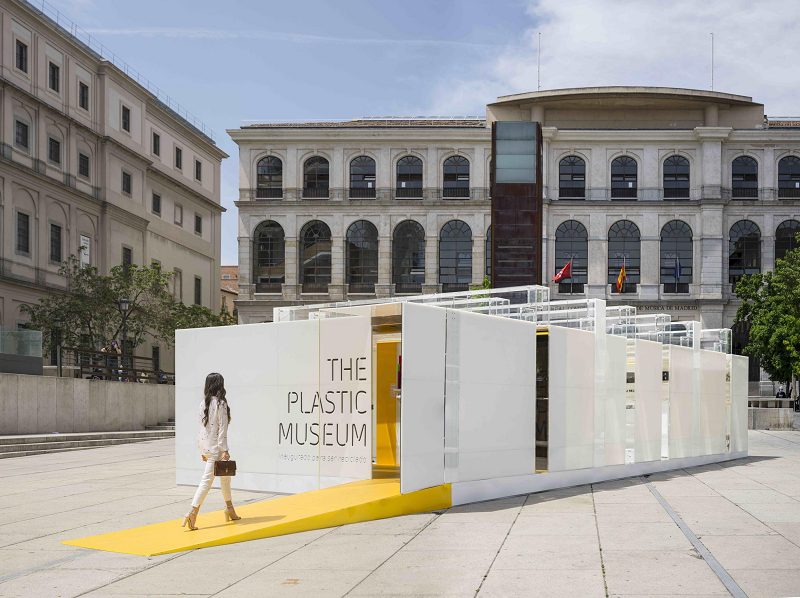 El alcalde de Madrid inaugura The Plastic Museum