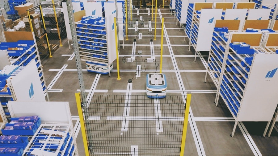16-04-2025. IGUS. Boby, el robot que transporta estanterías de hasta 600 kg_2